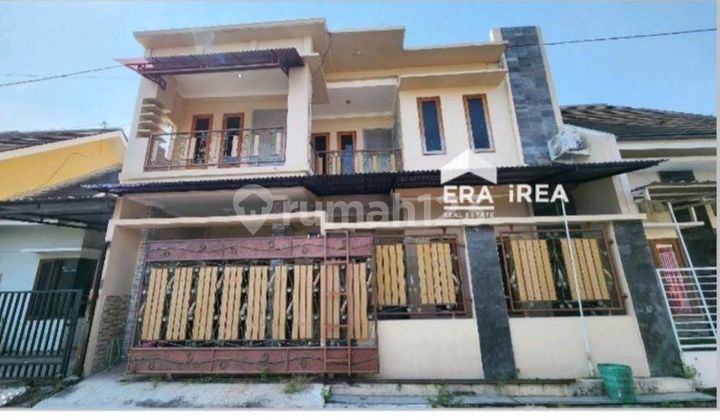 Rumah 2Lantai Dijual Solo di Colomadu Surakarta 1