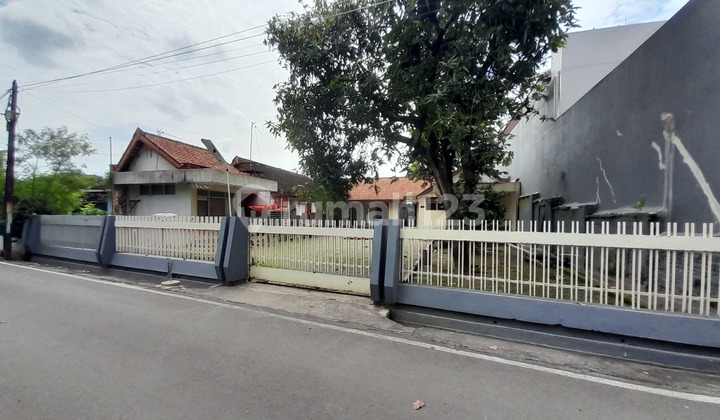 Tanah Bonus Rumah Dekat Pasar Nusukan.solo
