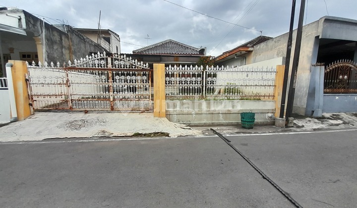 Rumah Dekat The Park Mall Solo Baru Rumah Dekat The Park Mall Solo Baru