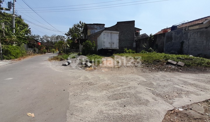 Tanah Murah di Lingkungan Perumahan di Colomadu