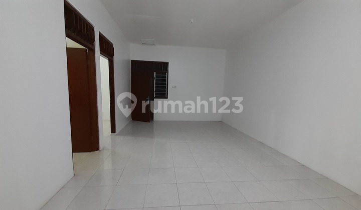 Central City House in Fajar Indah Housing Complex, Surakarta Central City House in Fajar Indah Housing Complex, Surakarta