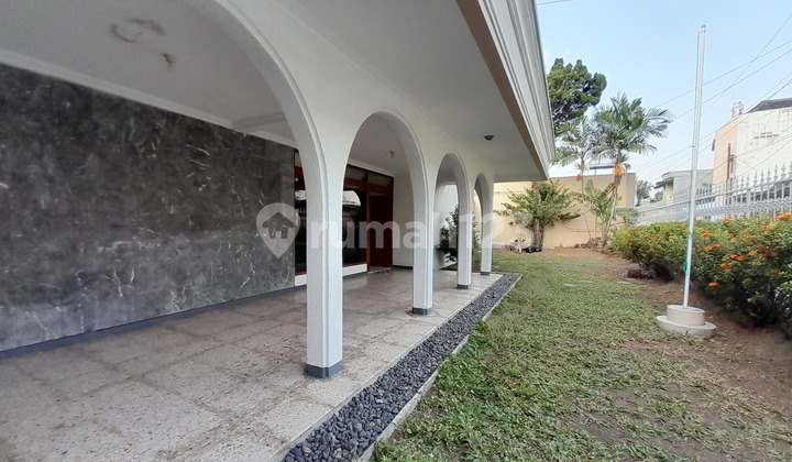 House for Sale in Nusukan, Banjarsari, Surakarta 2