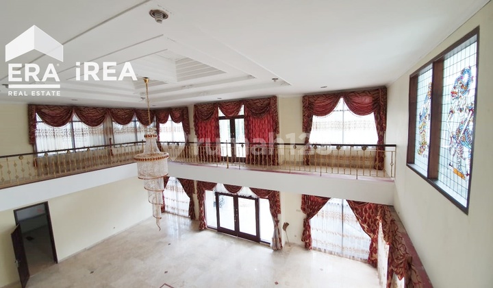 Rumah.2lantai Dijual Dekat Stasiun.balapan 2