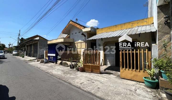 Dijual Rumah Solo Dekat Stadion Manahan Dijual Rumah Solo Dekat Stadion Manahan