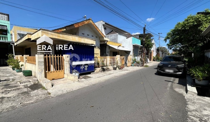 Dijual Rumah Solo Kota Dekat Stadion Manahan Dijual Rumah Solo Kota Dekat Stadion Manahan