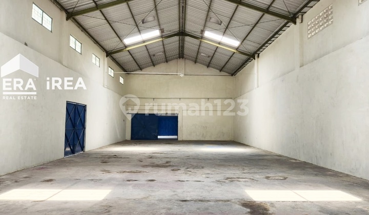 Warehouse Rental in Solo Near Manahan Stadium