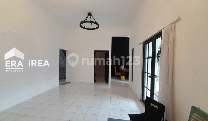 Solo House for Sale Near Karanganyar Square
