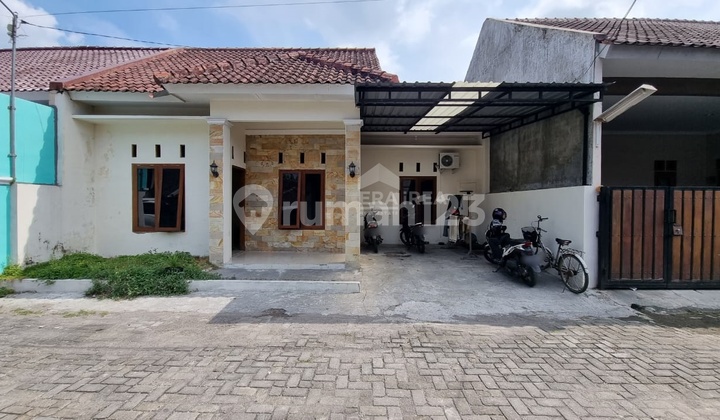 Dijual Rumah di Colomadu Dekat Stadion Manahan