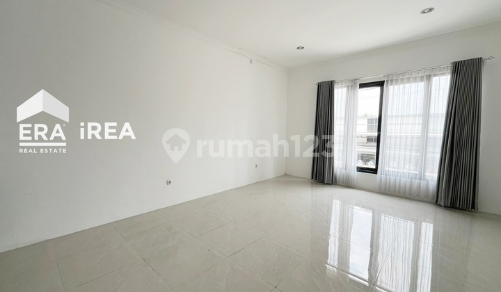 Sewa Rumah Solo Kota Dekat RS Brayat Minulya 2