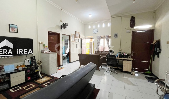 Rumah Solo Dekat Exit Toll Klodran 2