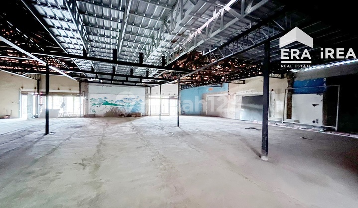 For Rent Commercial Space in Solo Near Solo Paragon Mall