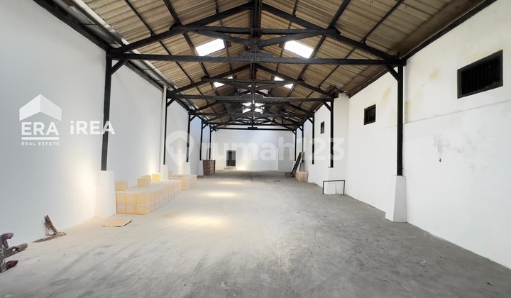 Warehouse Rent Solo Near Pasar Gede