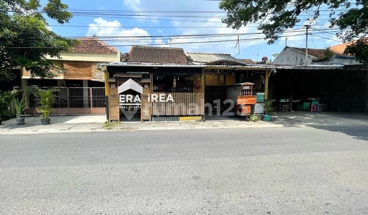 Diual Rumah di Solo Dekat Bandara Adi Soemarmo