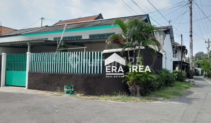 Boarding House for Sale in Solo Near Sahid University Boarding House for Sale in Solo Near Sahid University