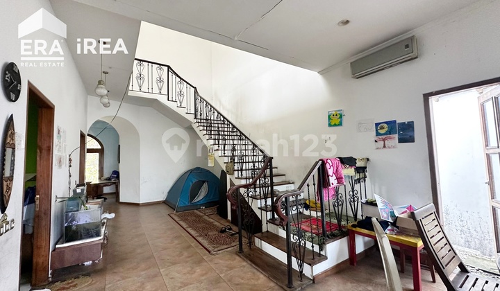 Rumah Solo Kota Dekat Stadion Manahan Solo 2