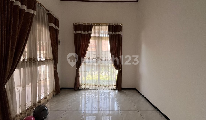 Dijual Rumah Murah Solo Dekat Luwes Gentan