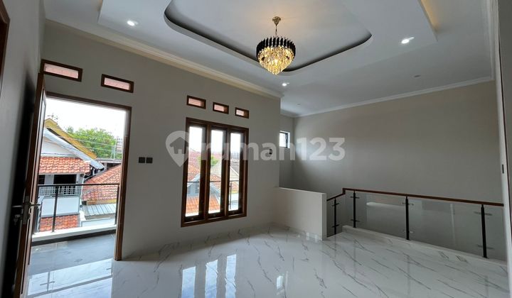 Dijual Rumah di Solo Dekat Superindo Banyuanyar 2