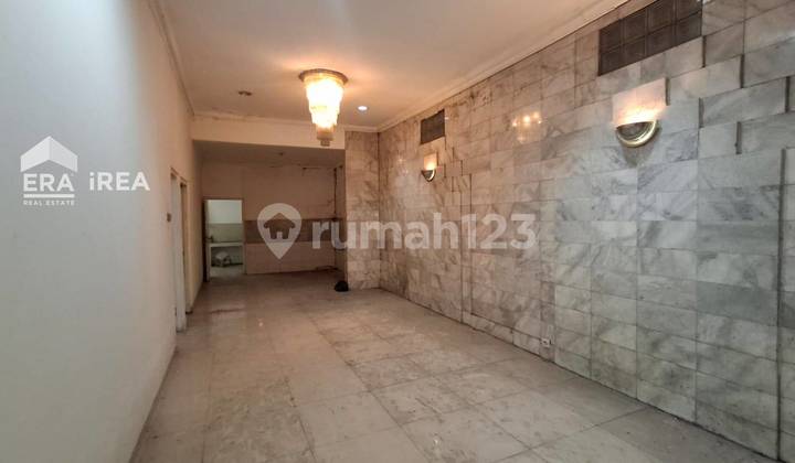 Dijual Ruang Usaha di Jogja Kota Dekat Pojok Beteng Wetan Dijual Ruang Usaha di Jogja Kota Dekat Pojok Beteng Wetan