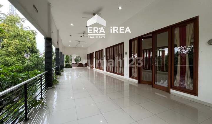 Lease Business Space Solo City Near Purwosari Station