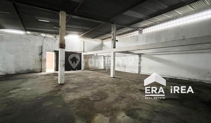 Affordable Ready-to-Use Warehouse in Solo Near Dr. Oen Kandang Sapi Hospital Affordable Ready-to-Use Warehouse in Solo Near Dr. Oen Kandang Sapi Hospital