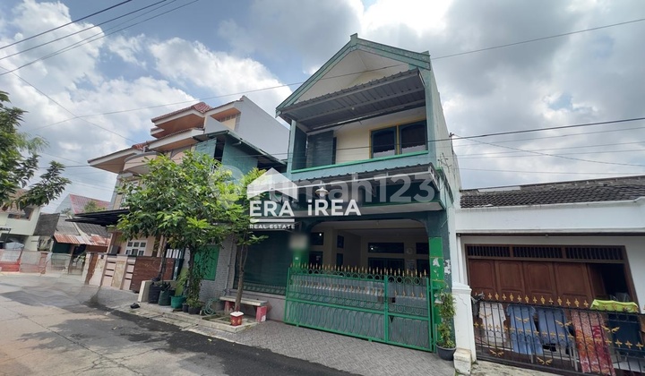 Rumah Dijual 2 Lantai di Solo Colomadu Dekat Stadion Manahan