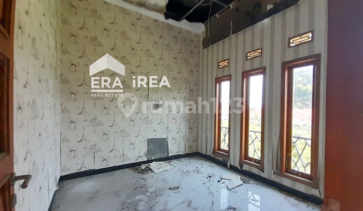 Rumah Dijual Murah 2 Lantai di Solo Dekat Pasar Kayuapak  2