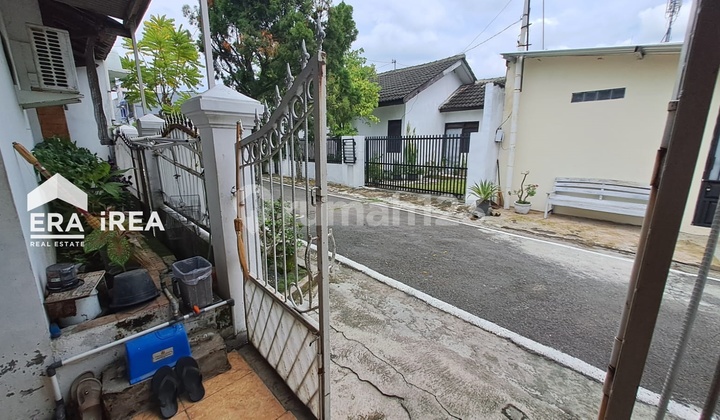 Rumah 2 Lantai Dijual di Solo Barat Dekat Luwes Kartasura 2