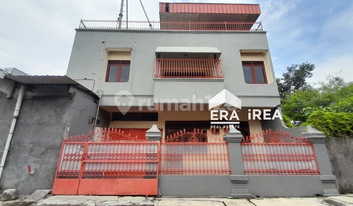 Disewakan Rumah 3 Lantai Dekat Rs Panti Waluyo Solo Kota 2