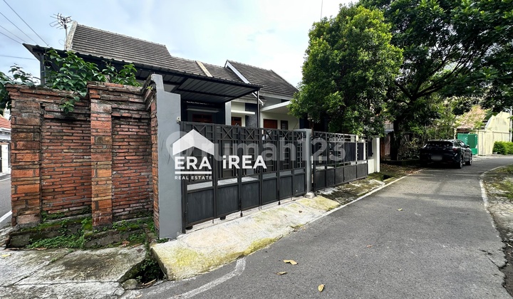 Dijual Rumah Murah Dekat Stadion Manahan Solo Dijual Rumah Murah Dekat Stadion Manahan Solo