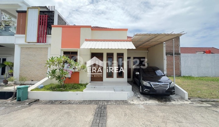 Rumah Baru Dijual Dekat RS Indriati Solo Baru One Gate System