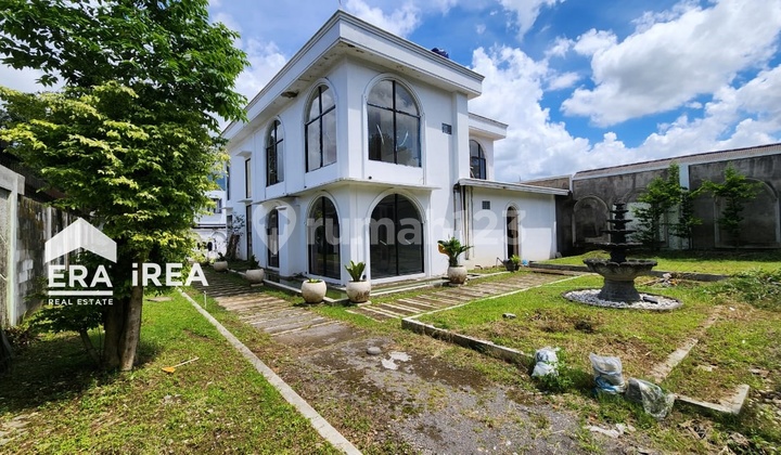 Rumah Baru 2 Lantai Solo Dekat Kampung Karet 2