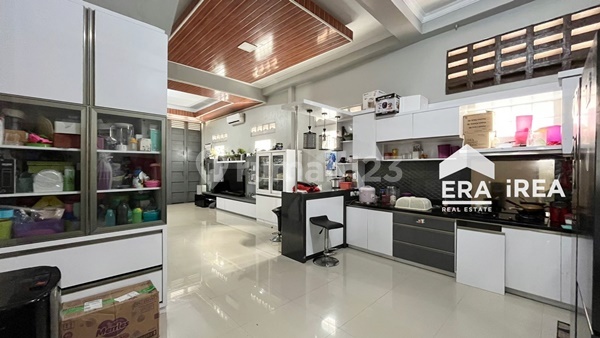 Rumah Mewah 2 Lantai di Solo Banjarsari Dekat Graha Saba Buana Rumah Mewah 2 Lantai di Solo Banjarsari Dekat Graha Saba Buana