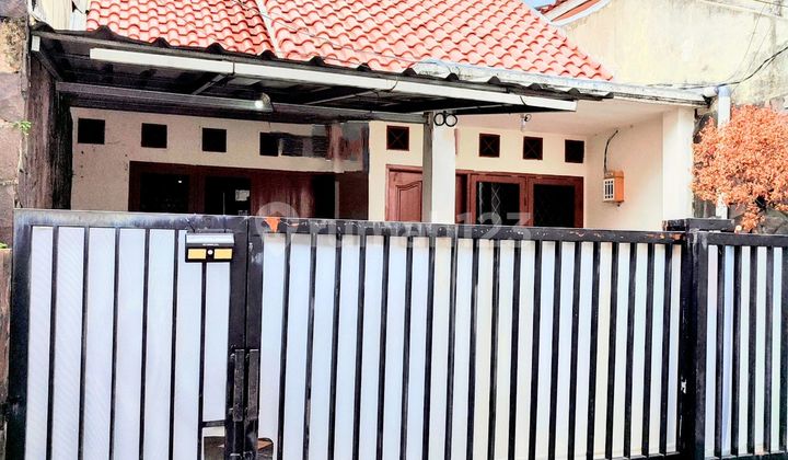 Dijual Rumah Murah Dibawah Harga Pasar Di Asem Baris Tebet Rumah SHM di Tebet Dijual Rumah Murah Dibawah Harga Pasar Di Asem Baris Tebet Rumah SHM di Tebet