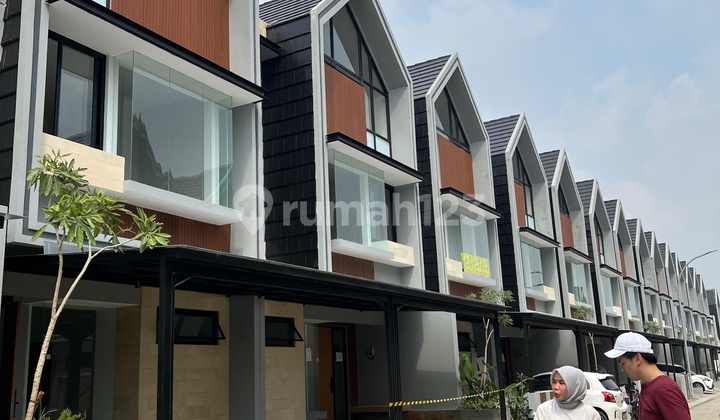 Rumah 3 Lantai di Bali Resort Sepatan ~ Mauk Tangerang 2