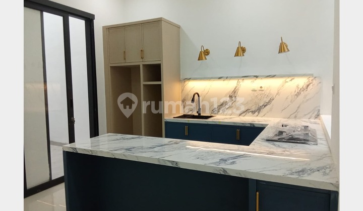 Rumah 2 Lantai di Metland Puri Cluster Clematis Jakarta Barat