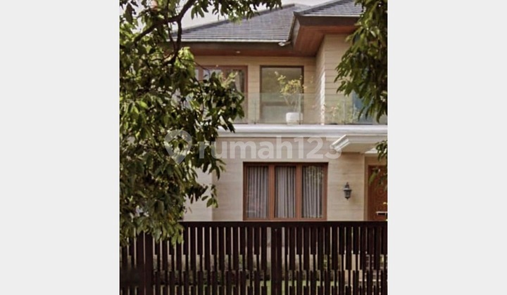 Rumah Tenang Asri Ada Kolam Reneng di Cilandak Timur, Jakarta Selatan