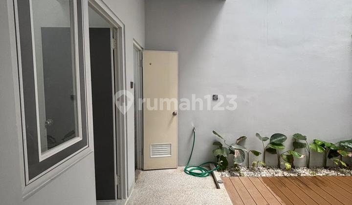 Beautiful Neat House in Alam Sutera, South Tangerang 2