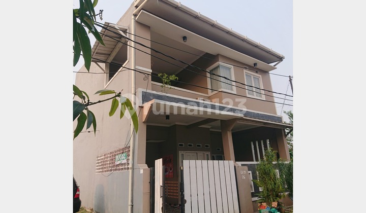 Rumah di Kiwi Residence, Graha Raya Bintaro, Tangerang Selatan Rumah di Kiwi Residence, Graha Raya Bintaro, Tangerang Selatan