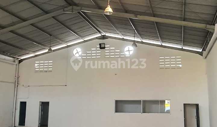 Flood-Free Warehouse in Bandara Mas Warehouse Complex, Tangerang