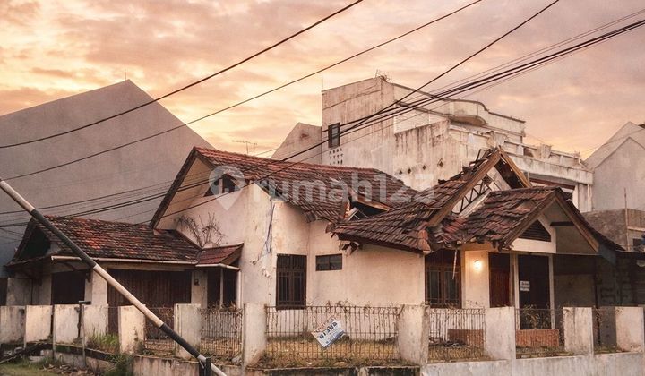 Rumah Posisi Hook di Griya Loka Sek 1.3 Bsd, Tangerang Selatan
