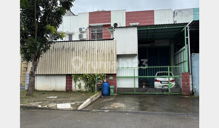 For Rent Warehouse in Taman Tekno BSD, South Tangerang
