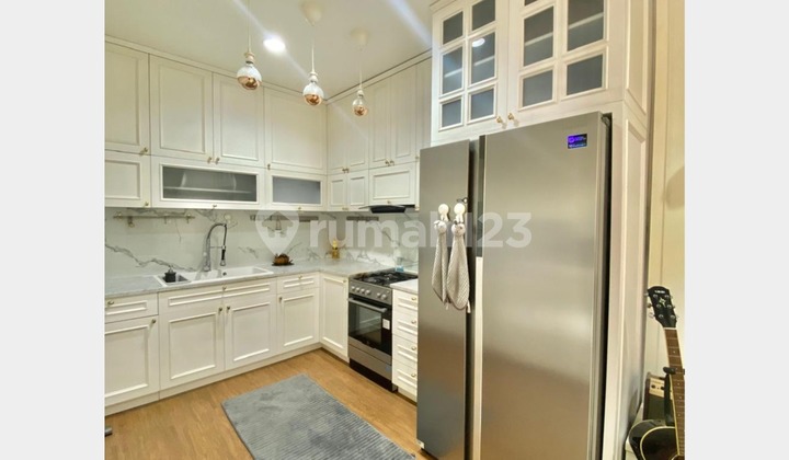 Beautifully Furnished House in Thomson Gading Serpong Cluster, Tangerang
