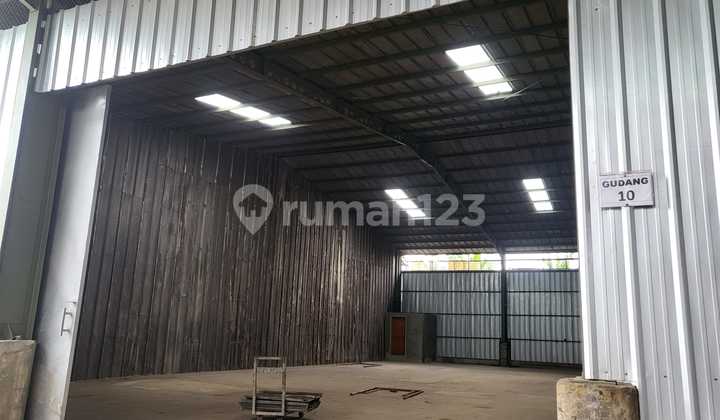 Warehouse for Rent in Daan Mogot, Size 767m2, Ready to Occupy