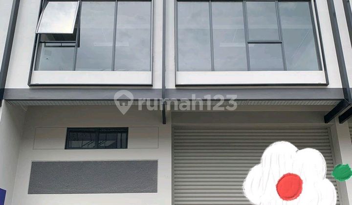 Warehouse in Duta Indah Starhub 220.05 M² Ready to Occupy Warehouse in Duta Indah Starhub 220.05 M² Ready to Occupy