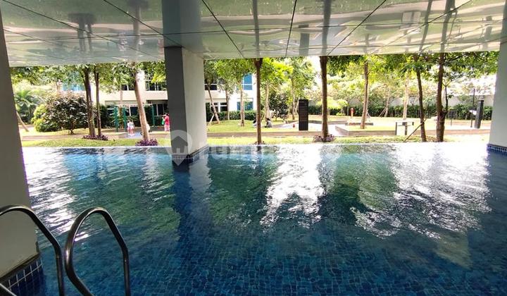 Semi-Furnished Nice Apartment in Diamond Tower at Puri Mansion