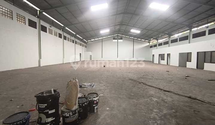 Warehouse + Office in Karawaci Area 1,200M2 Warehouse + Office in Karawaci Area 1,200M2