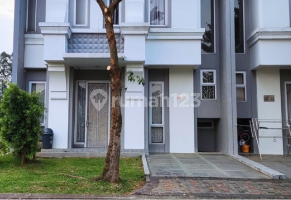 Dijual Cepat Rumah Cantik Dicluster Vivacia di BSD