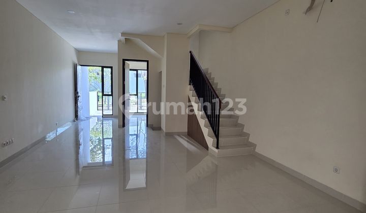 Good House Shm In Metland Puri Affordable Ready to Occupy Good House Shm In Metland Puri Affordable Ready to Occupy