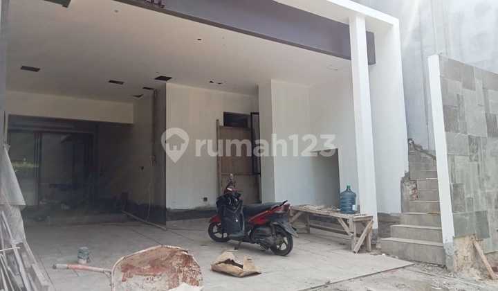 Dijual Rumah Siap Huni Di Kawasan Premium Di Di Permata Buana  2