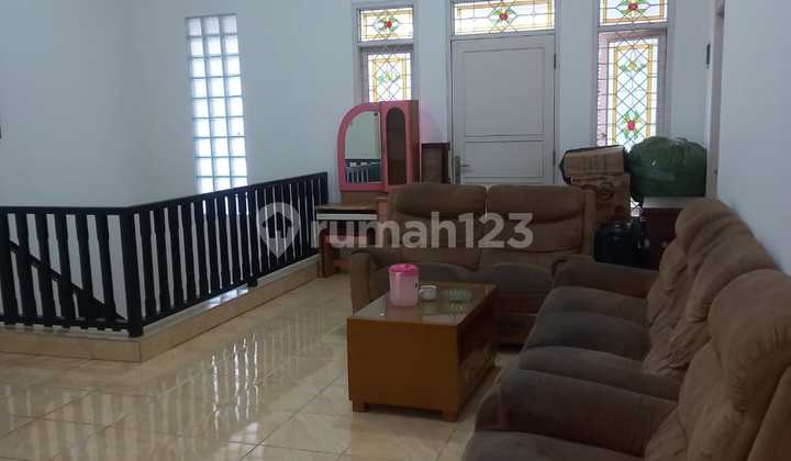 Jual Rumah Griya Loka Bsd 